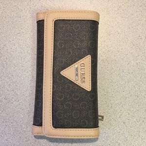 Guess Wallet